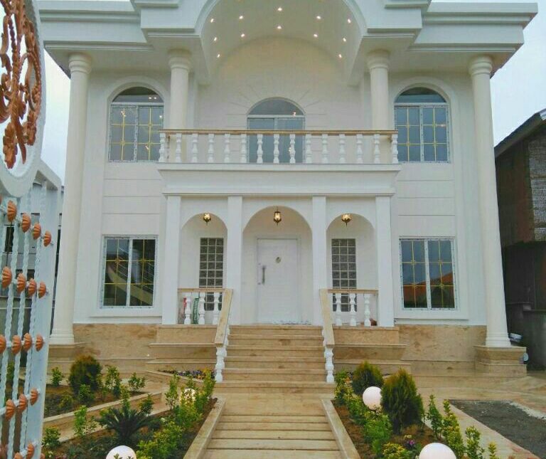 کاخ ویلا سند دار در چمستان | ۳۰۰ متر