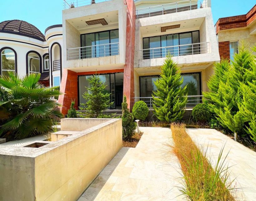 خرید ویلا تریبلکس مدرن 300 متری تاپ لوکیشن | ۳۰۰ متر