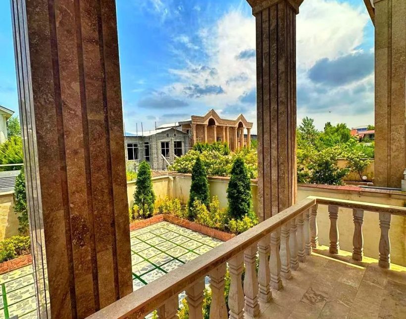 خرید ویلا طرح دوبلکس نما سنگ شهرکی کیابسر | ۲۶۰ متر
