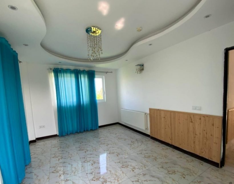 ویلا فلت 240 متری هوشمند و شهرکی همصفا | ۲۴۰ متر