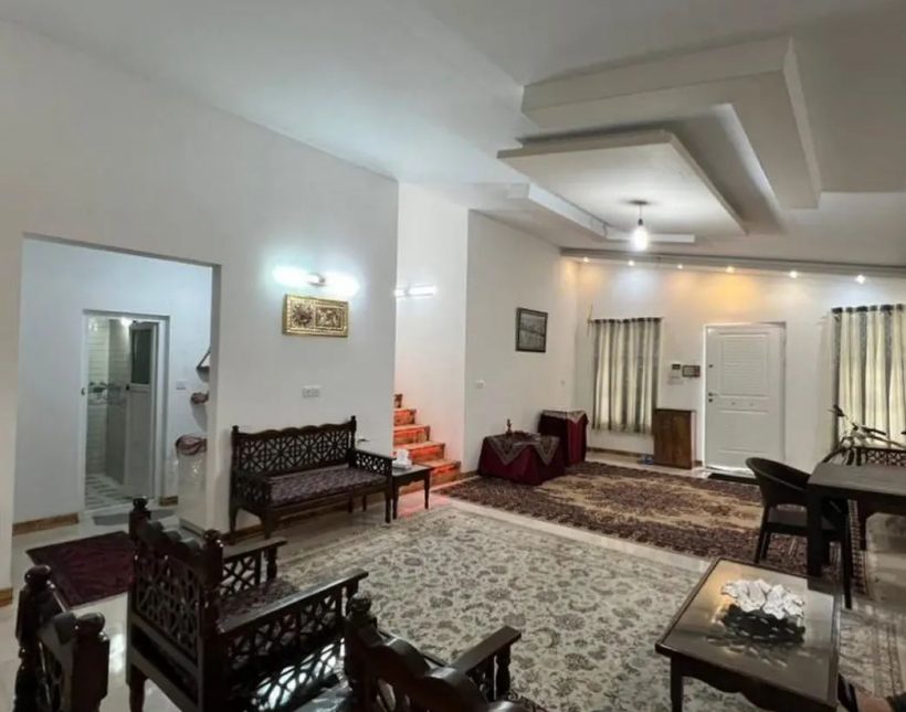 ویلا نیم پیلوت 260 متری نما رومی | ۲۶۰ متر