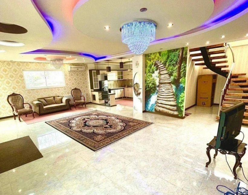 خرید ویلا نما رومی 300 متری فول مبله شهرکی | ۳۰۰ متر