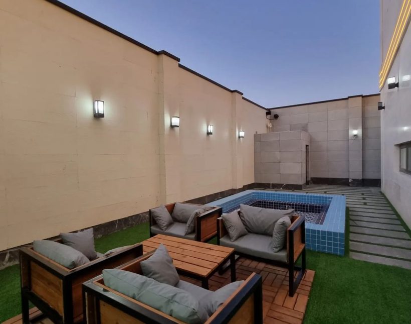 فروش فوری مدرن استخر دار با طراحی عالی حیاط سازی بینظیر | 400 متر