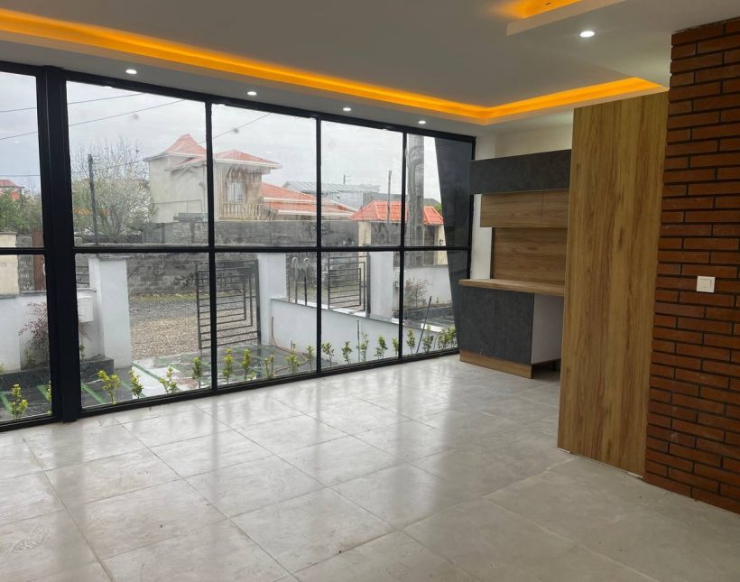 ویلا 200 متری شخصی ساز سند دار | ۲۰۰ متر