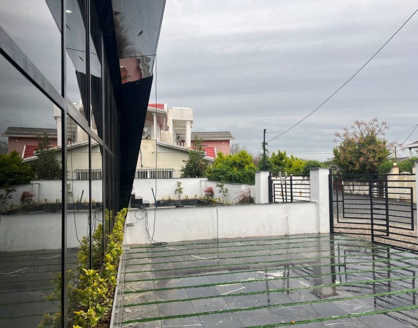 ویلا 200 متری شخصی ساز سند دار | ۲۰۰ متر