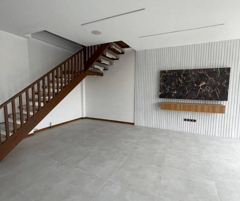 فروش فوری ویلا دوبلکس نما مدرن با 260 متر بنا | 350 متر