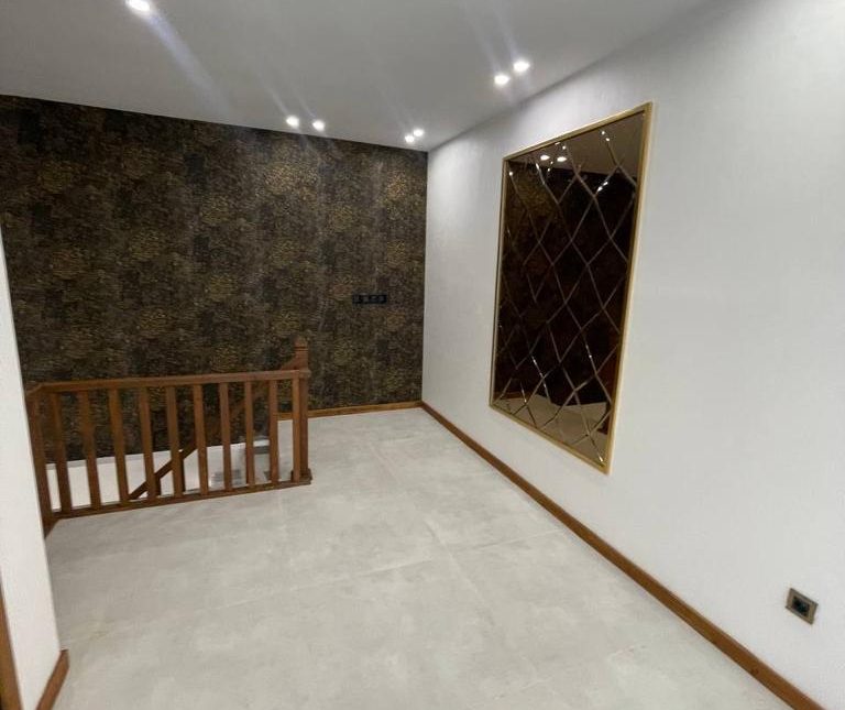 فروش فوری ویلا دوبلکس نما مدرن با 260 متر بنا | 350 متر