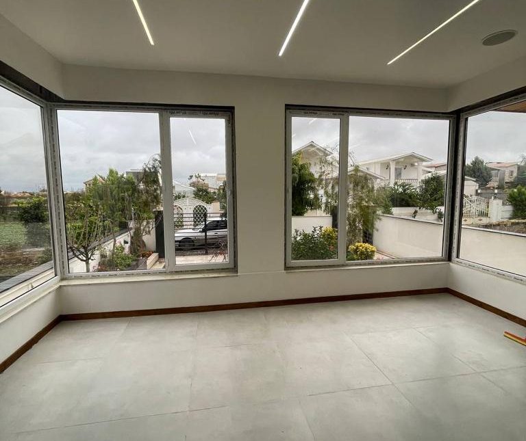 فروش فوری ویلا دوبلکس نما مدرن با 260 متر بنا | 350 متر