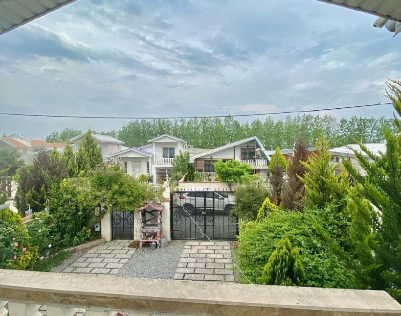 خرید ویلا باغ مبله شهرکی سند دار | 270 متر