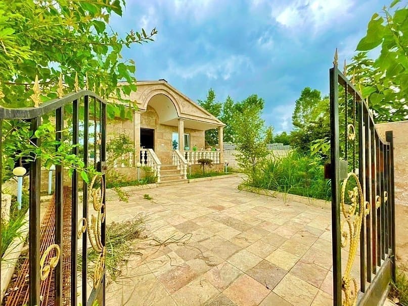 ویلا باغ نما سنگی 250 متری جفت جنگل سند ششدانگ | ۲۵۰ متر