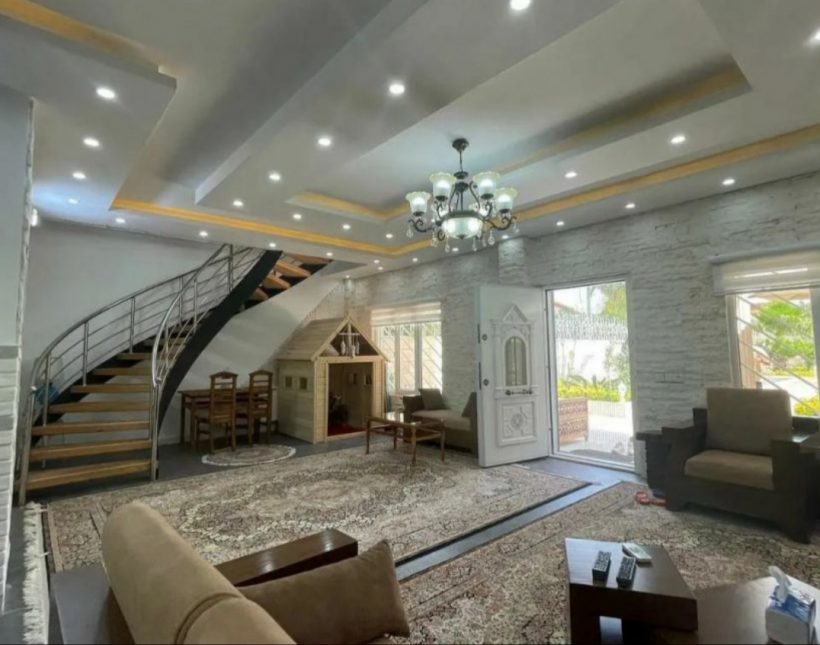 کاخ ویلای 300 متری فول مبله استخر دار چمستان | ۳۰۰ متر