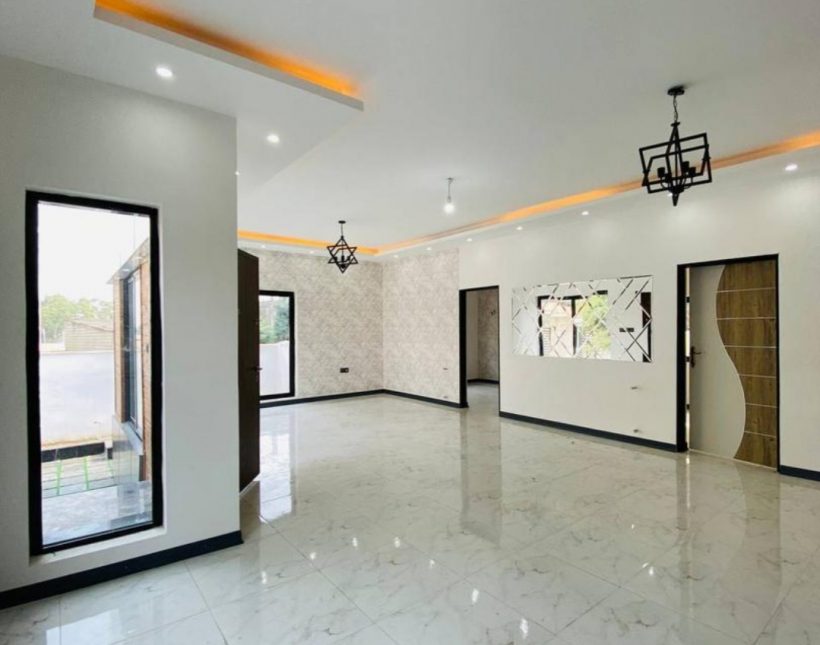 ویلا فلت مدرن 280 متری روفدار ویو ابدی جنگل | ۲۸۰ متر