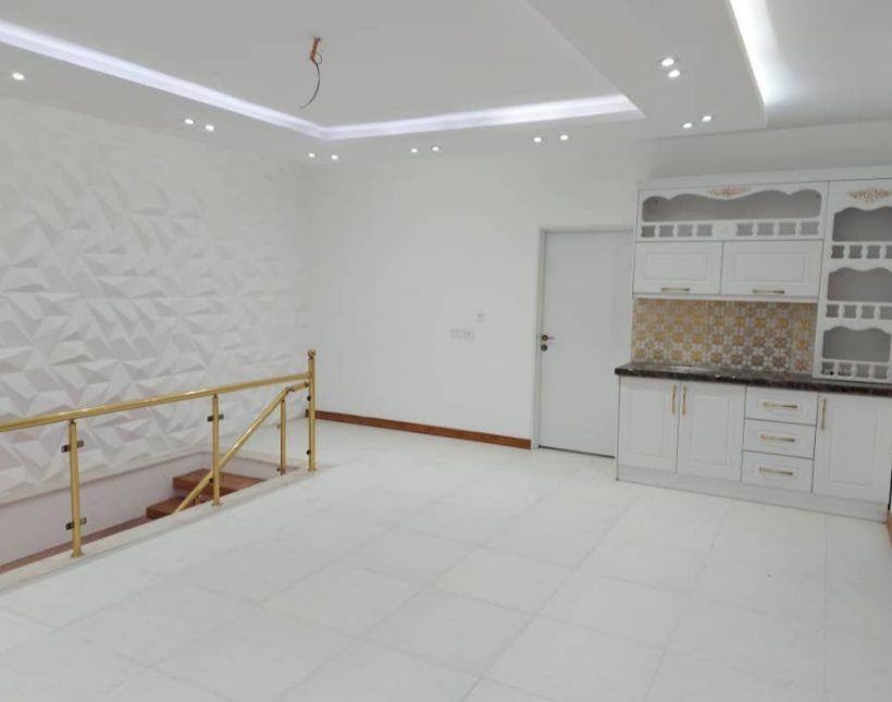 کاخ ویلای نما سنگ 300 متری سند دار شهرک برند | ۳۰۰ متر