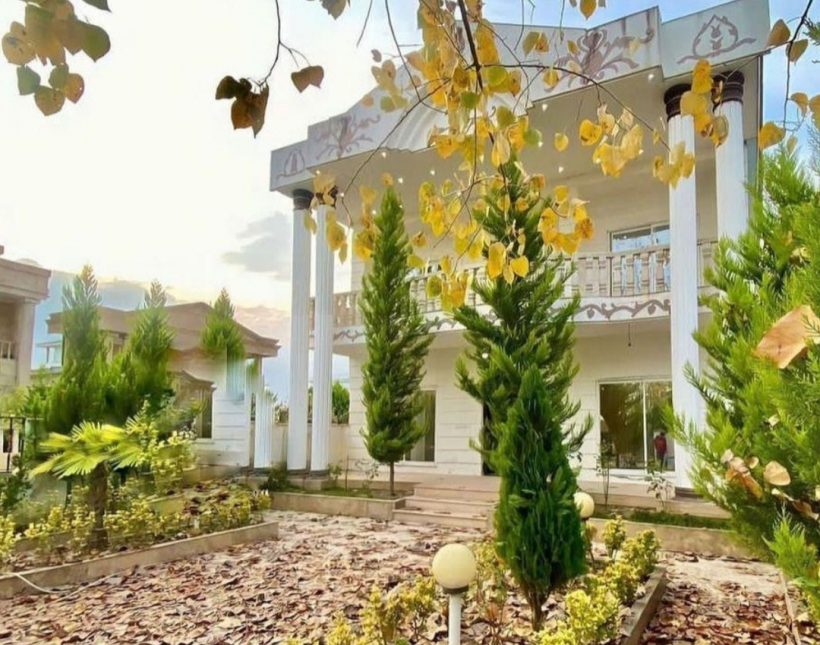 ویلا باغ دوبلکس 300 متری شهرکی جنگلی منطقه سعادت آباد | ۳۰۰ متر
