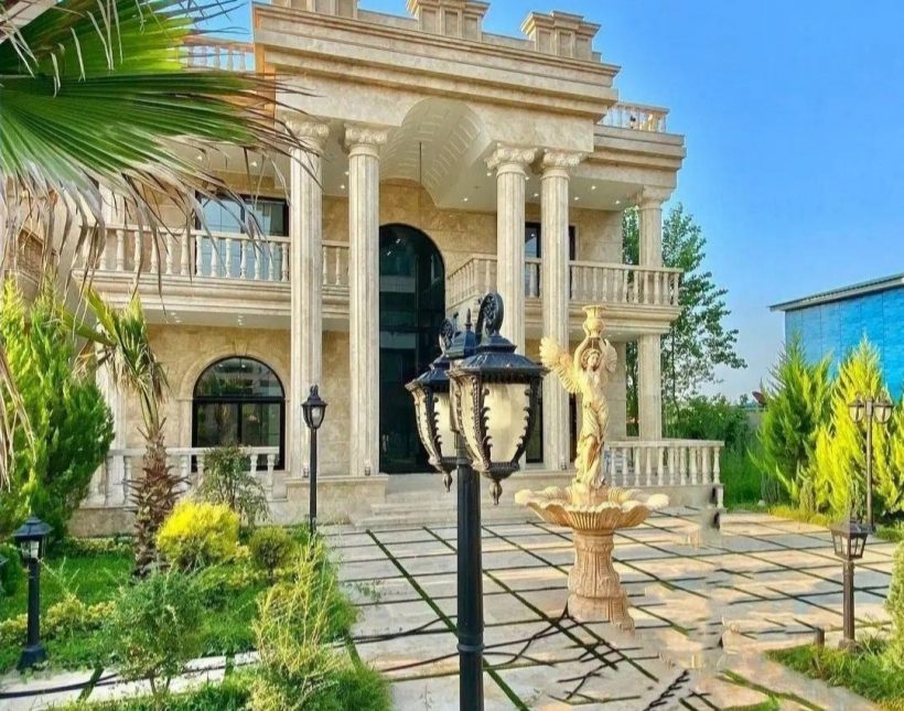 ویلا نما سنگ 350 متری شهرک برند مدارک تکمیل | ۳۵۰ متر