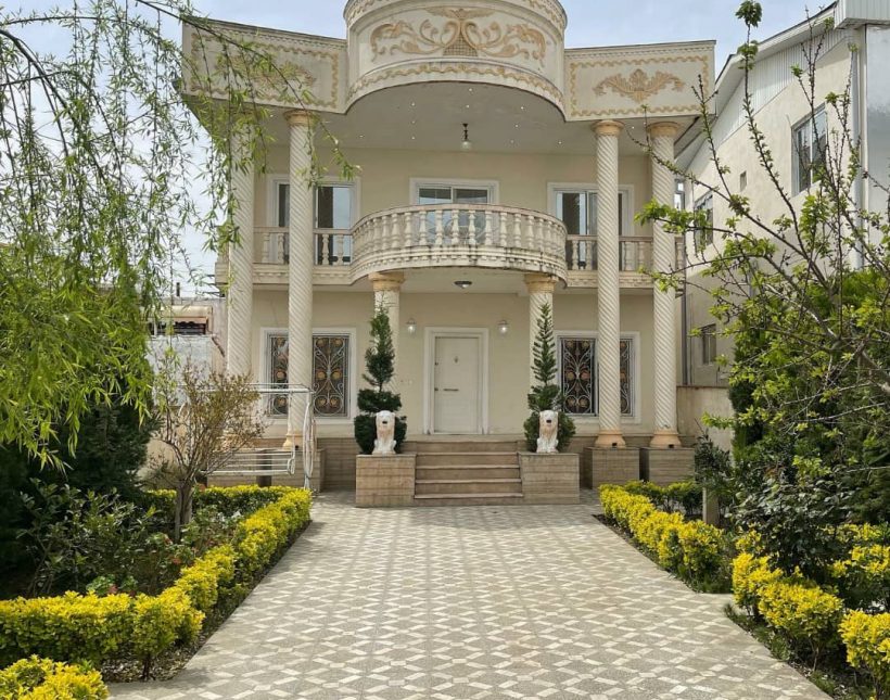 خرید ویلا باغ نما کلاسیک | 320 متر