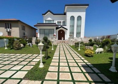 ویلا نما انگلیسی 600 متری استخر دار منطقه برند | 600 متر