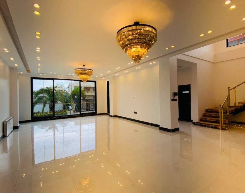 خرید ویلا استخر دار با روف 360 درجه | 340 متر