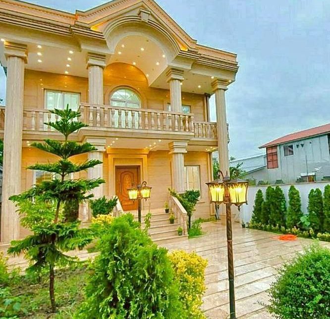 خرید ویلا 300 متری سند دار 3 خواب شهرکی | 300 متر
