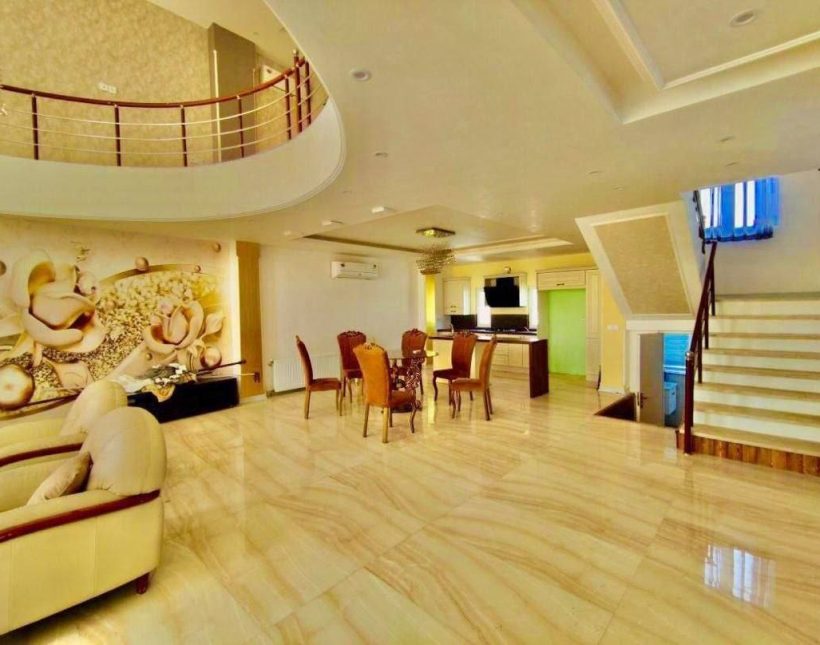خرید ویلا 300 متری نما خلیجی 4 خوابه سند دار | ۳۰۰ متر