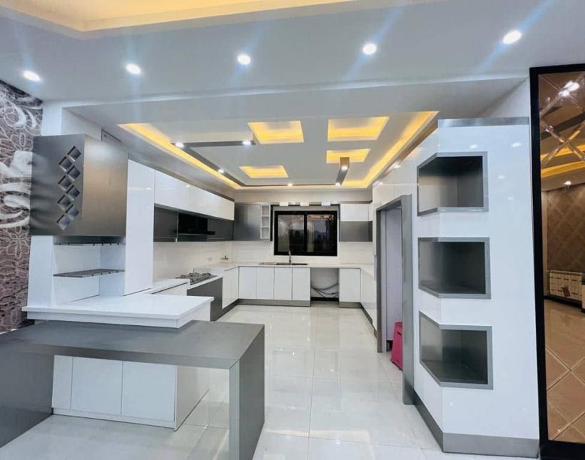 ویلا 280 متری نما مدرن منطقه برند | 280 متر