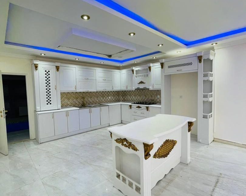 500 متری نما کلاسیک سند دار با استخر | 500 متر