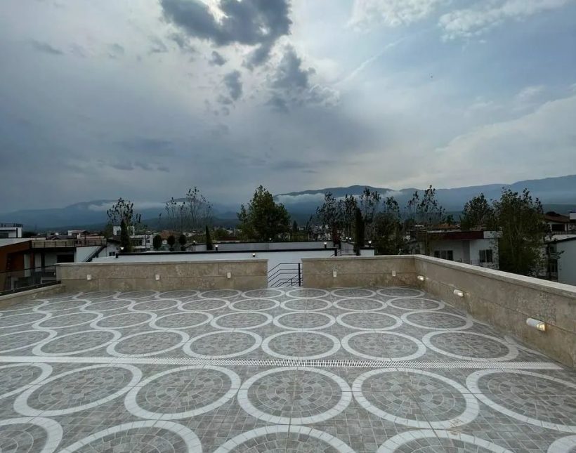خرید ویلا دوبلکس 350 متری نما مدرن استخر دار مدارک کامل | ۳۵۰ متر
