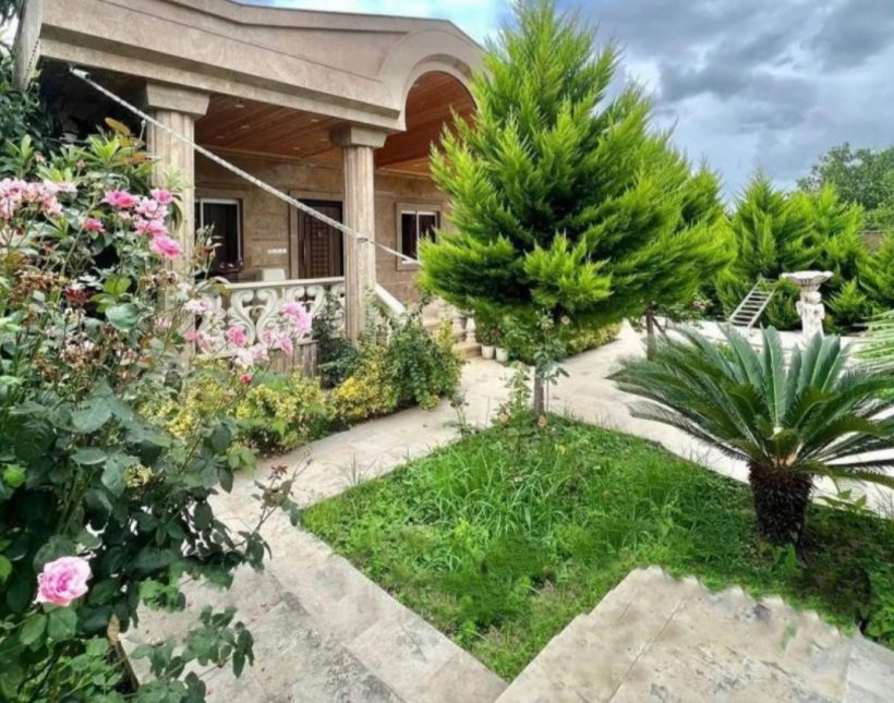 خرید ویلا همکف نما سنگ 300 متری مبله استخر دار | ۳۰۰ متر