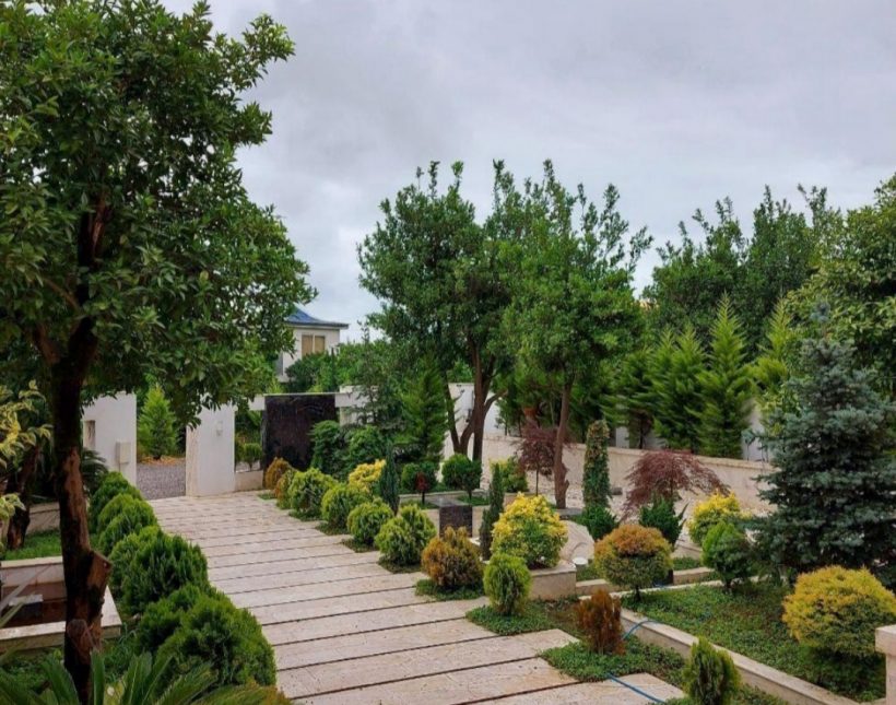 خرید باغ ویلای مدرن 450 متری روف دار مدارک تکمیل | ۴۵۰ متر