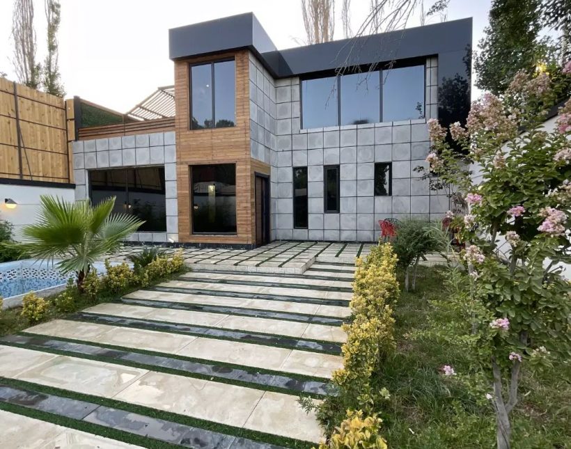ویلا فلت نما مدرن با حیاط سازی سرسبز شهرکی با نگهبان | 250 متر