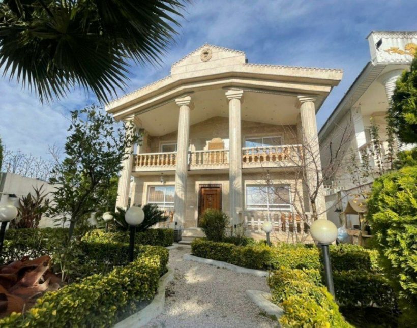 کاخ ویلا 500 متری فول فرنیش استخر دار چمستان | ۵۰۰ متر