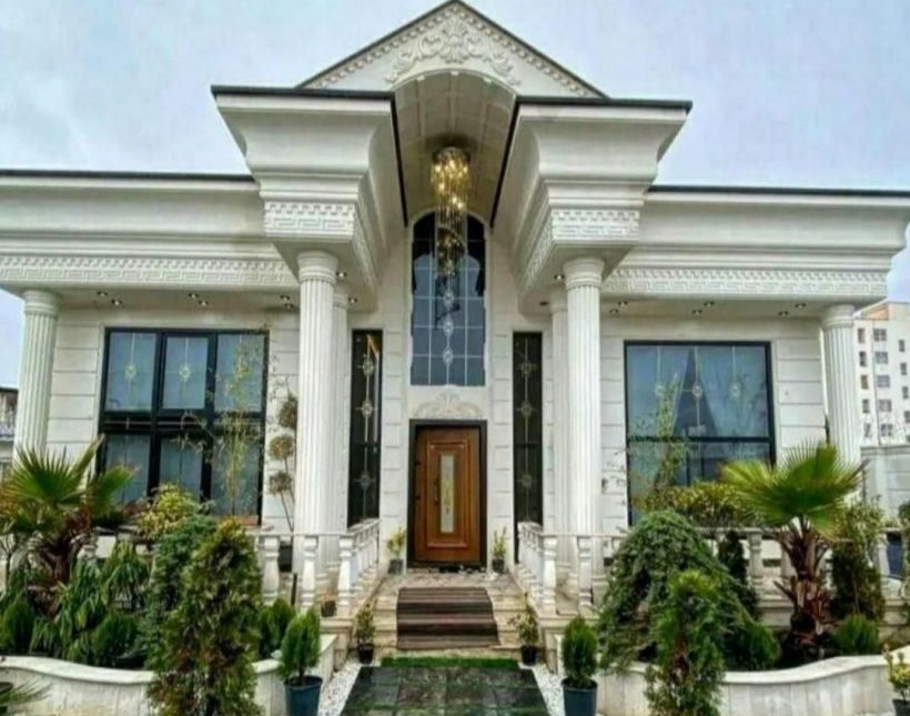 ویلا کلاسیک 350 متری استخر دار شهرکی جنگلی سند دار | 350 متر