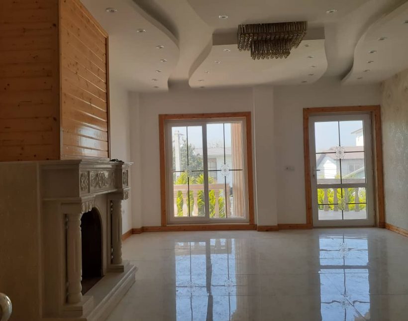 خرید کاخ ویلا 350 متری شهرکی در چمستان | ۳۲۰ متر