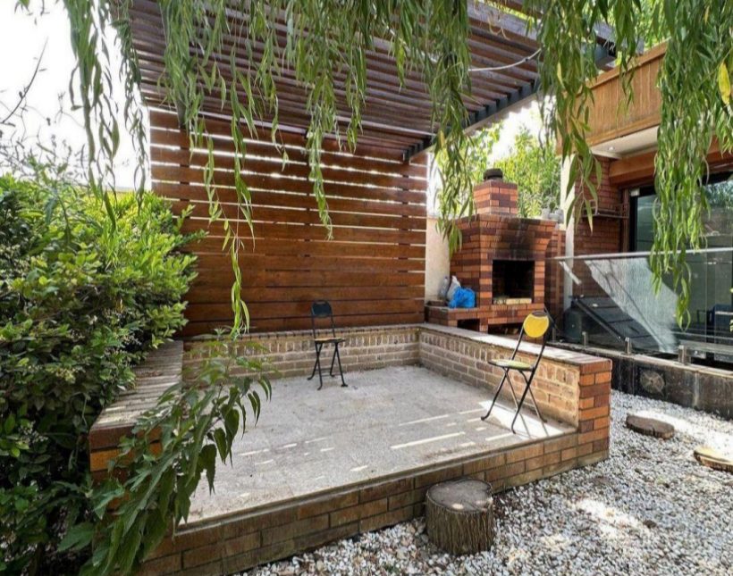 خرید ویلا فلت 300 متری نما چوبی مبله سند شش دانگ نور | ۳۰۰ متر
