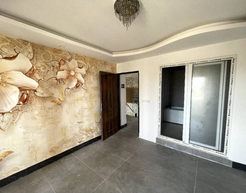 خرید ویلا 400 متری نما کلاسیک جنگلی با استخر | 400 متر
