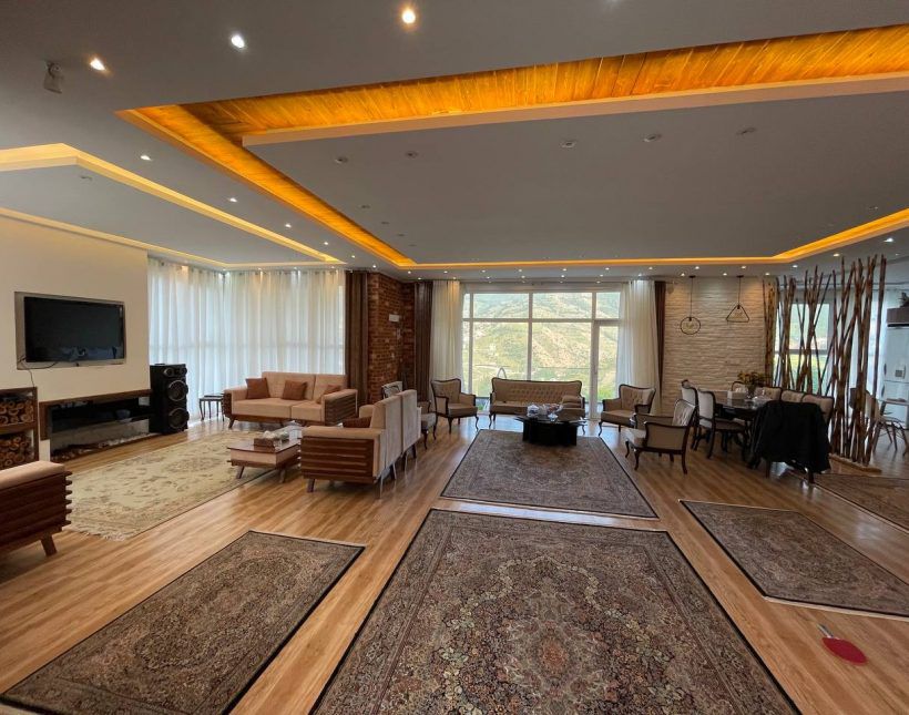 خرید ویلا در شمال مدرن 300 متری دامنه جنگل | ۳۰۰ متر
