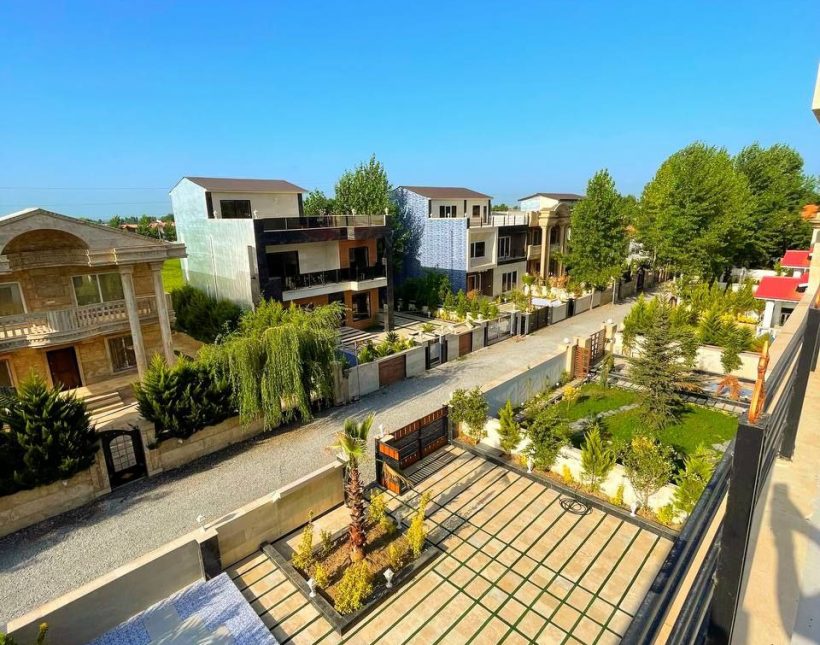 خرید ویلا تریپلکس نما مدرن 300 متر زمین | 300 متر