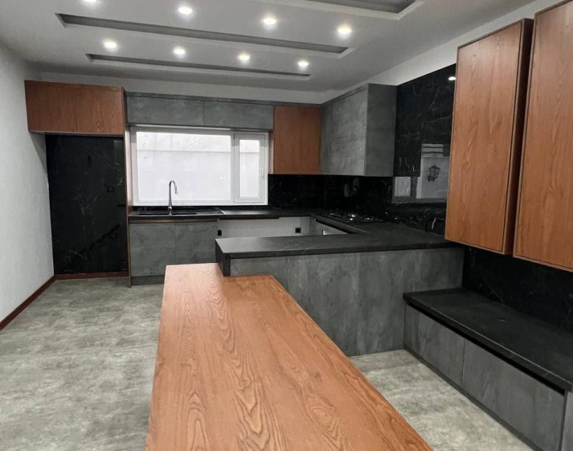 خرید ویلا تریپلکس نما مدرن استخر 240 متر زمین | 240 متر