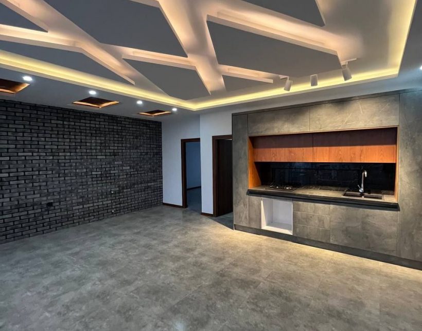 خرید ویلا تریپلکس نما مدرن استخر 240 متر زمین | 240 متر