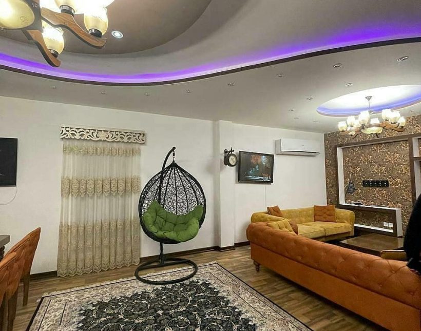 ویلا باغ 400 متری استخر دار | 350 متر