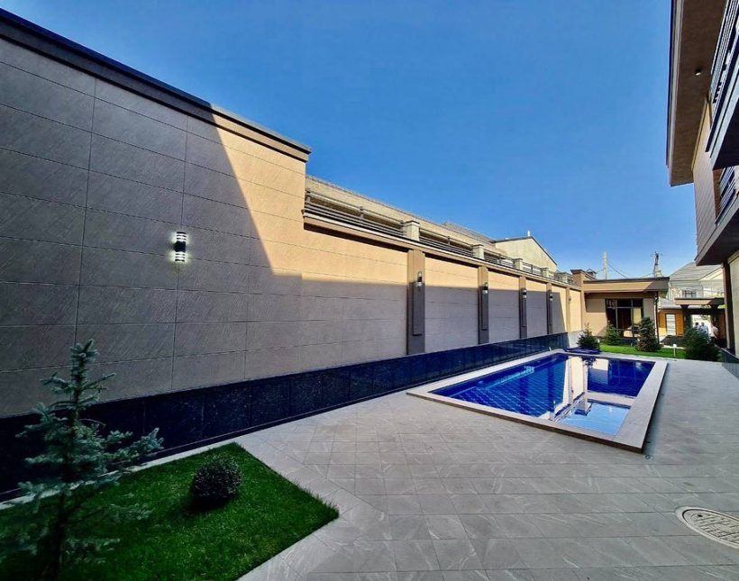 خرید ویلا مدرن شهرکی استخر دار نوساز | 380 متر