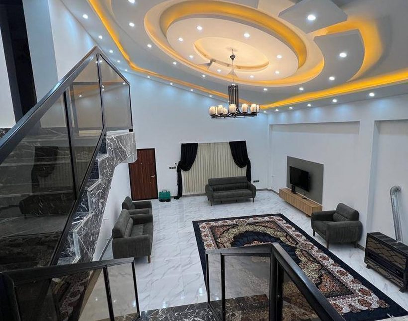 خرید ویلا نیم پیلوت300 متری در چمستان شهرکی | ۳۰۰ متر