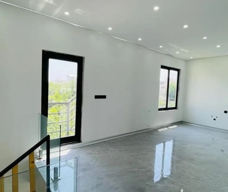 خرید ویلا دوبلکس استخر دار در چمستان | ۳۰۰ متر