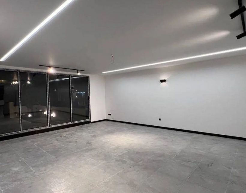 خرید ویلا فلت 250 متری استخر دار 2 خوابه در چمستان | ۲۵۰ متر