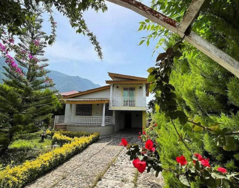 خرید ویلا باغ 450 متری شهرکی در چمستان | ۴۵۰ متر