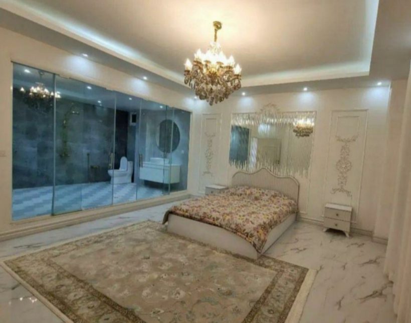 کاخ ویلا 500 متری شهرکی جنگلی استخر دار سند تک برگ | 500 متر
