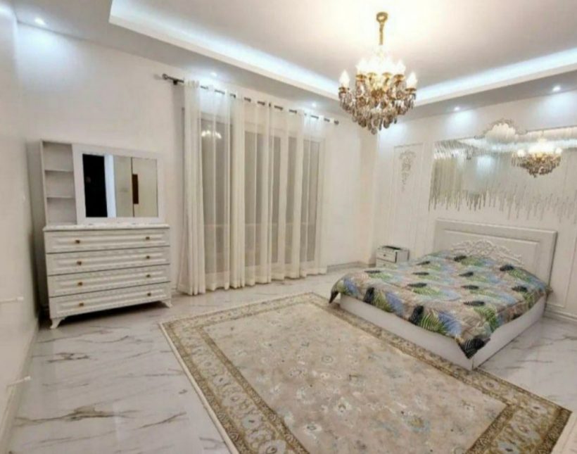 کاخ ویلا 500 متری شهرکی جنگلی استخر دار سند تک برگ | 500 متر