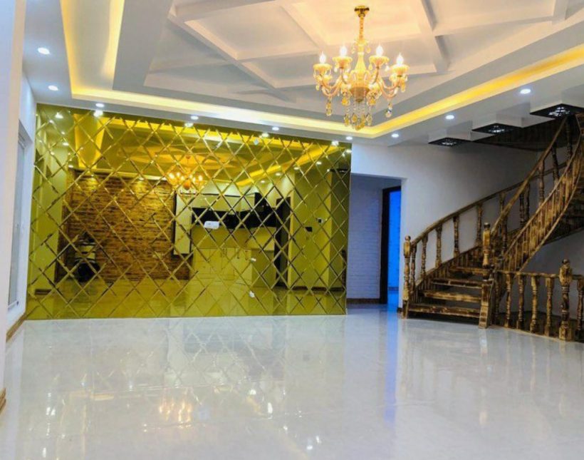 خرید کاخ ویلای نما سنگ 300 متری استخر داخل سند دار | ۳۰۰ متر