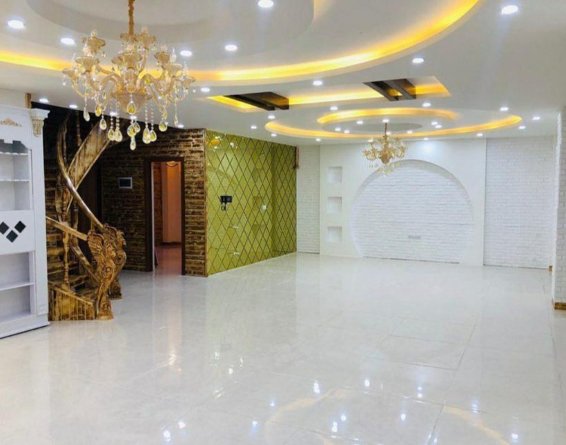 خرید کاخ ویلای نما سنگ 300 متری استخر داخل سند دار | ۳۰۰ متر