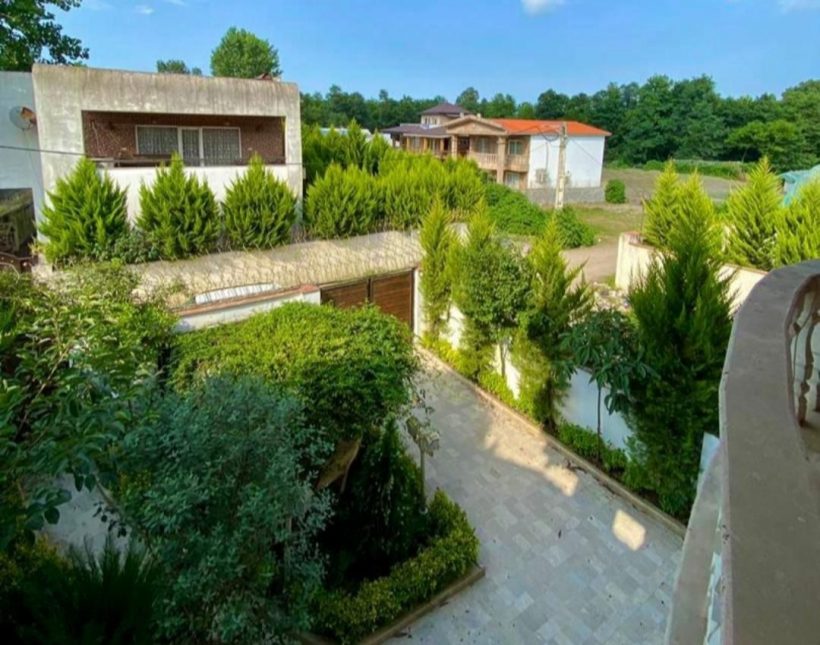 خرید کاخ ویلای نما سنگ 300 متری سند دار پلاک یک جنگل | ۳۰۰ متر